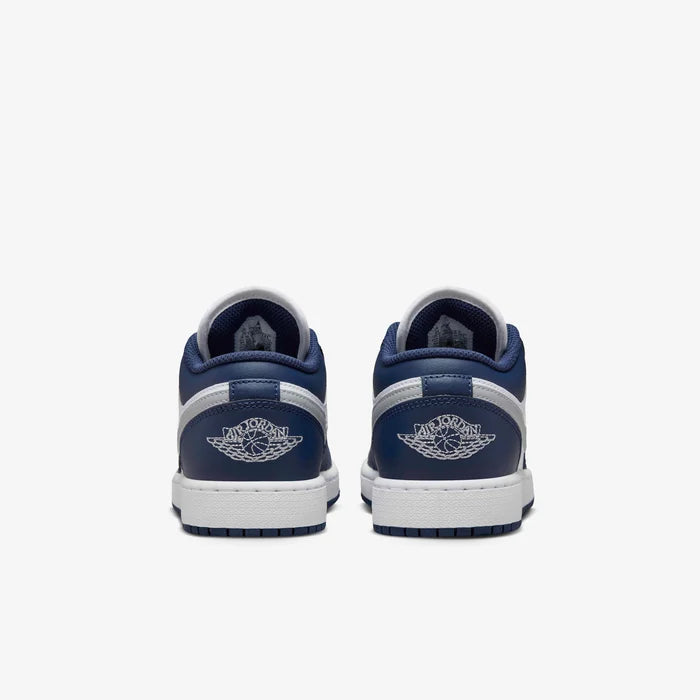 Junior Air Jordan 1 Low Shoe