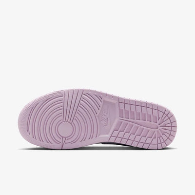 Womens Jordan 1 Mid Shoe