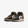 Junior Jordan 1 Mid Shoe