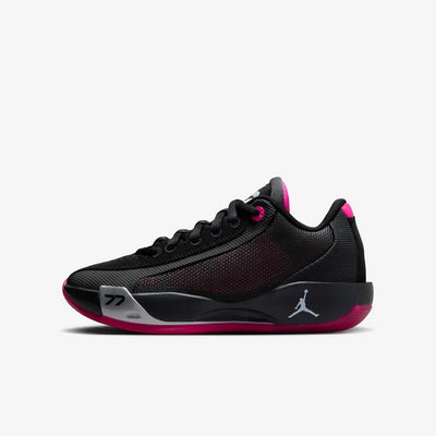 Junior Luka .77 Basketball Shoe
