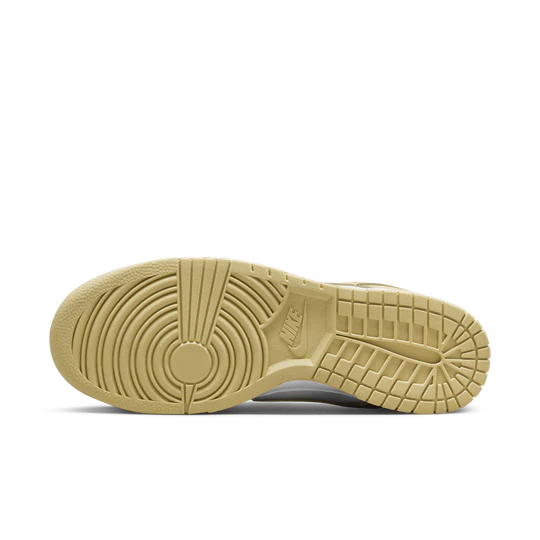 Mens Dunk Low Retro Shoe