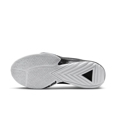 Mens Giannis Zoom Freak 5 Basketball Shoe