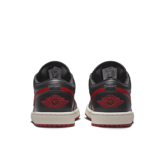 Womens Air Jordan 1 Low Shoe