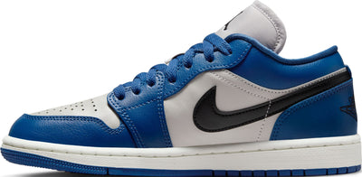 Womens Air Jordan 1 Low Shoes