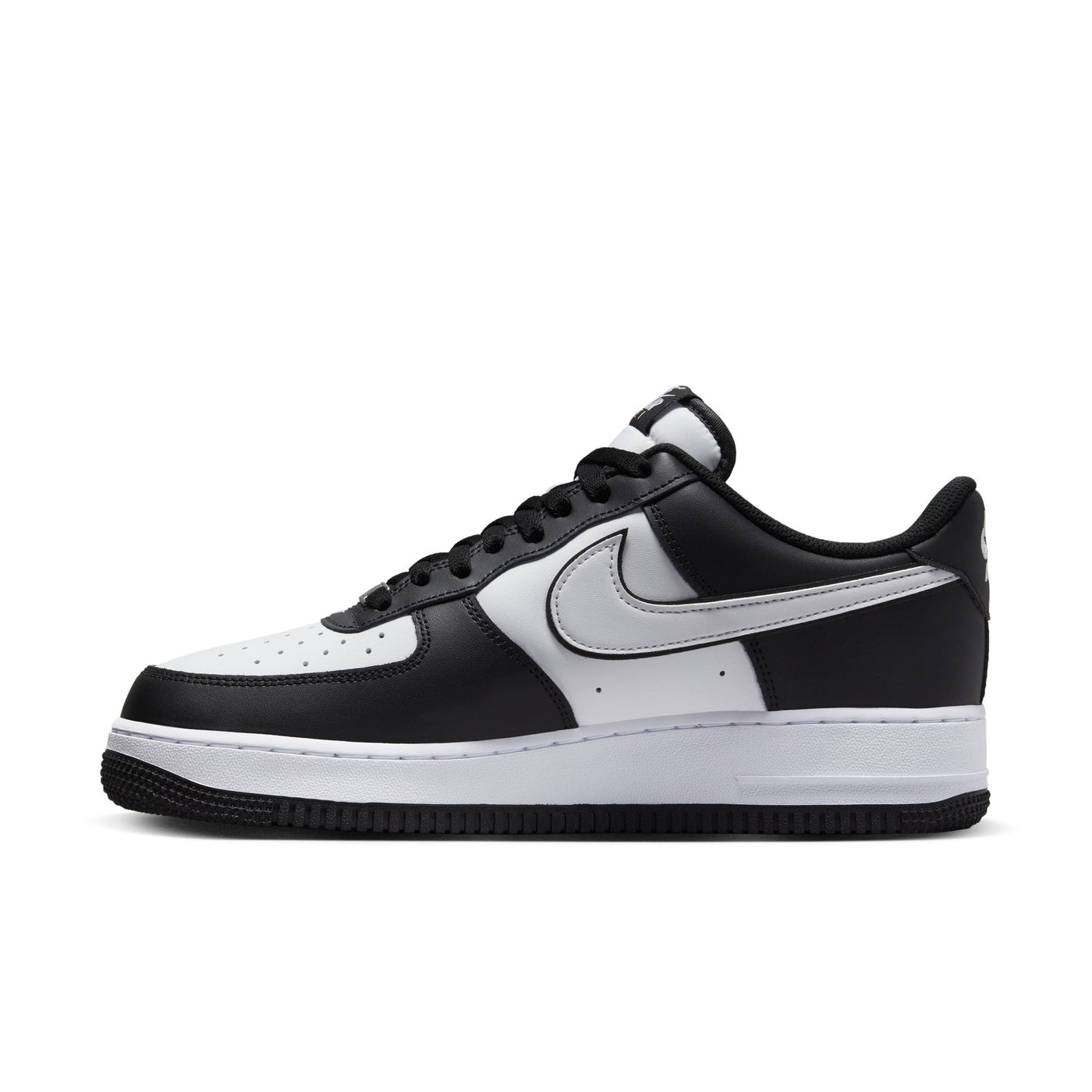 Mens AIR FORCE 1 '07 Shoe