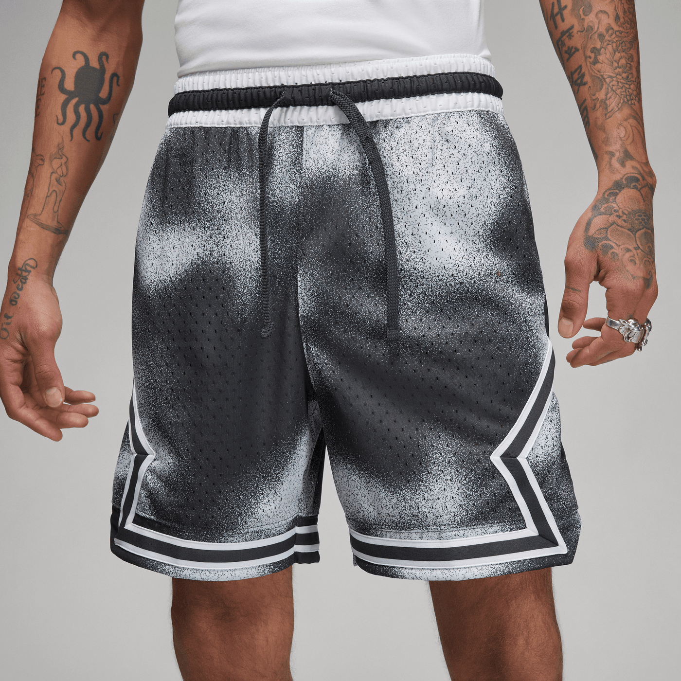 Mens Dri-Fit Sport AOP Diamond Training Shorts