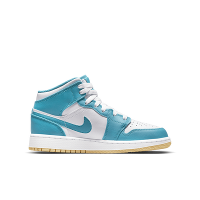 Boys Air Jordan 1 Mid Shoe