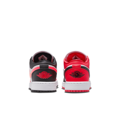 Junior Air Jordan 1 Low Shoe